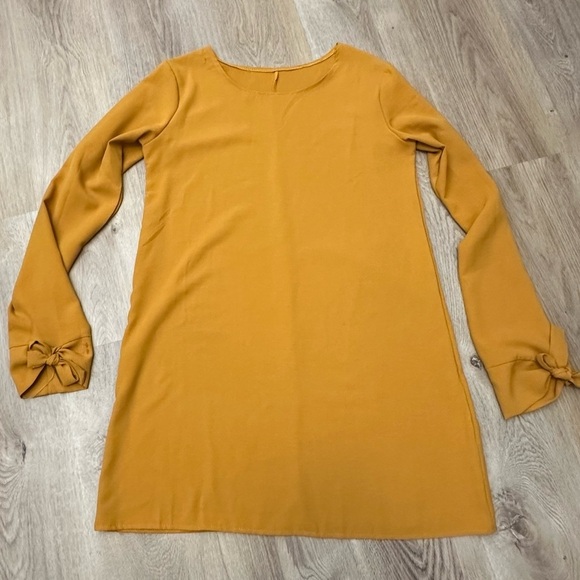 Amazon Mustard Yellow Bow Sleeve Mini Dress size M - Picture 1 of 6